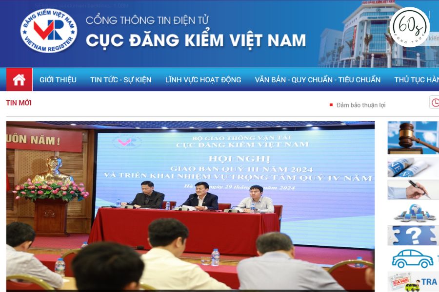 Website của cục đăng kiểm Việt Nam cũng hỗ trợ tính năng này